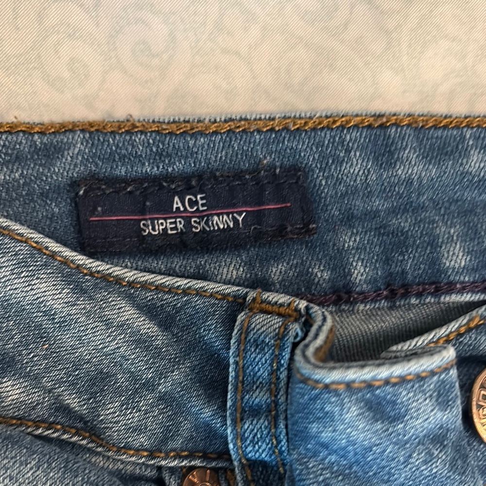 ViGoss Distressed Jean - Picture 3 of 7